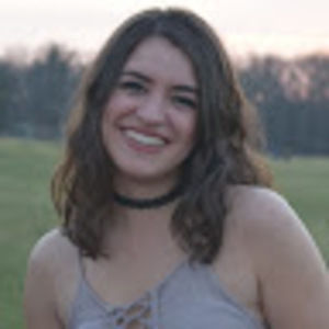 Meet your Posher, Olivia